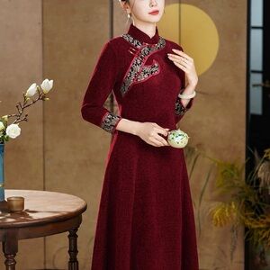 H6 Elegant Women's Long Sleeve Velvet Cheongsam Dress - Burgundy